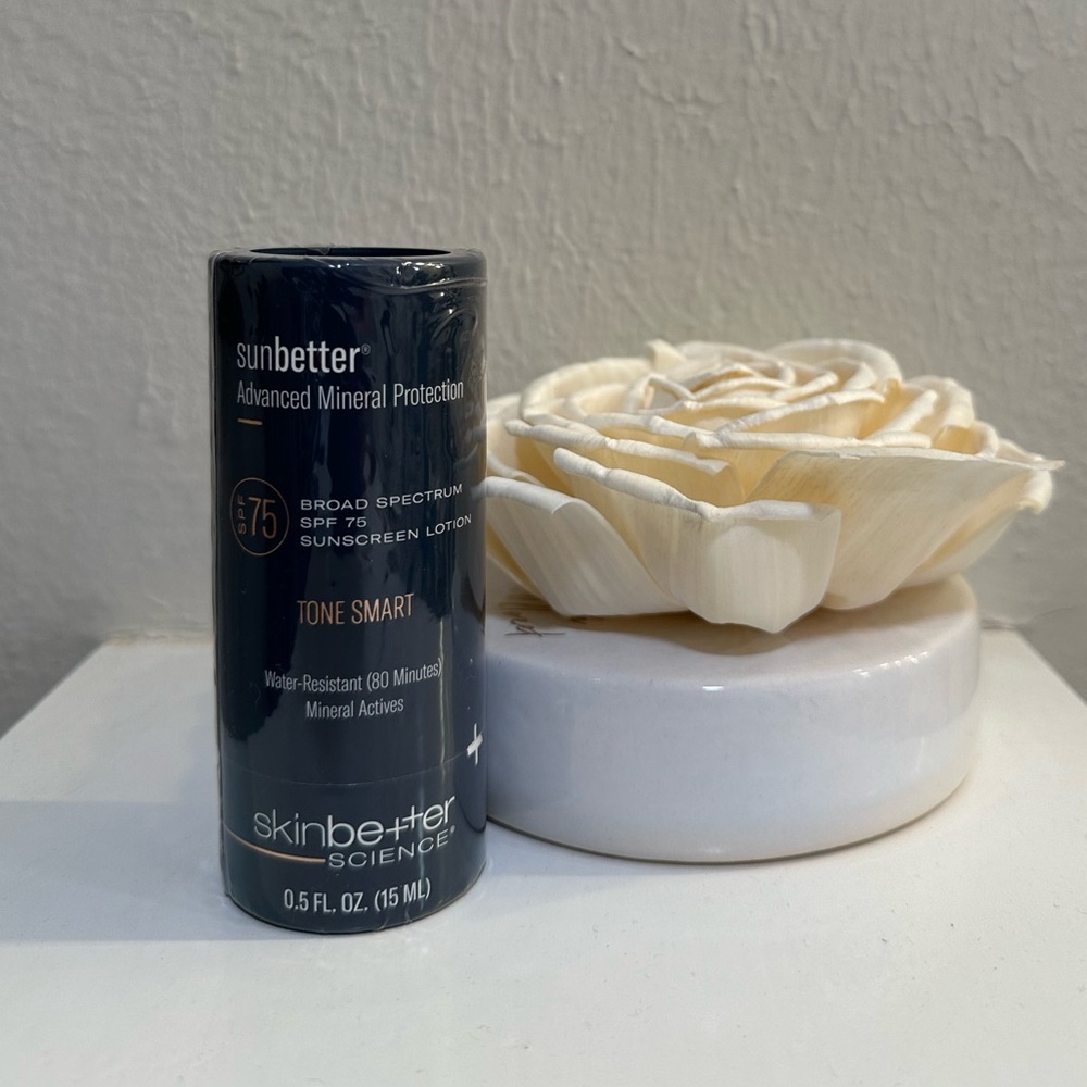 Skinbetter sunbetter TONE SMART SPF 75 Sunscreen Lotion 0.5 oz Exp 3/2026 - NWT